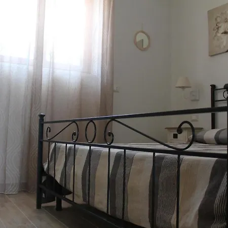 I 100 Passi Aeneas Nocleg ze śniadaniem