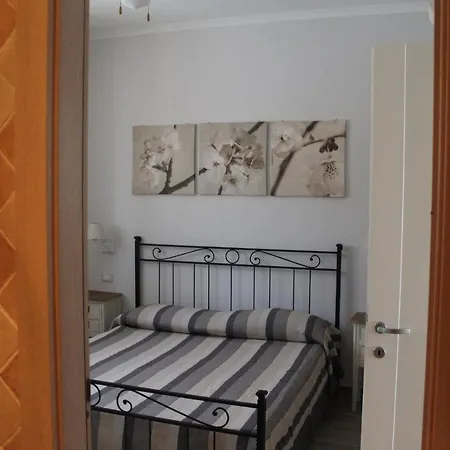 Nocleg ze śniadaniem I 100 Passi Aeneas Gaeta